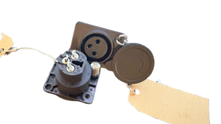 Female 3 Pin Plug