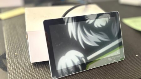 GX Display - Victron Solar Display